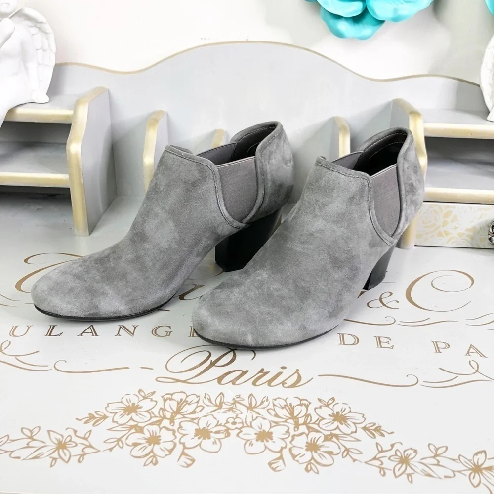 VANELI grey suede, ankle booties